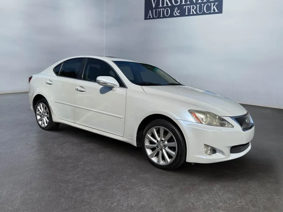 2010 Lexus IS 2nd Gen - Image 7 of 13
