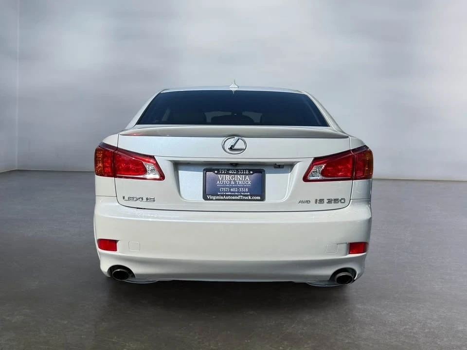 2010 Lexus IS 2nd Gen - Image 4 of 13