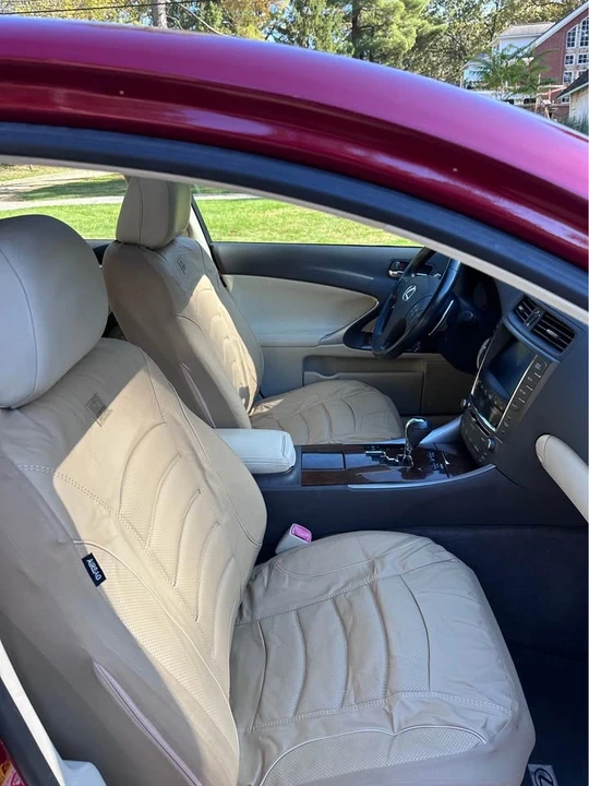 2010 Lexus IS 2nd Gen - Image 11 of 20
