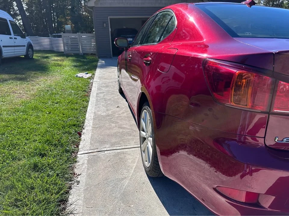 2010 Lexus IS 2nd Gen - Image 9 of 20