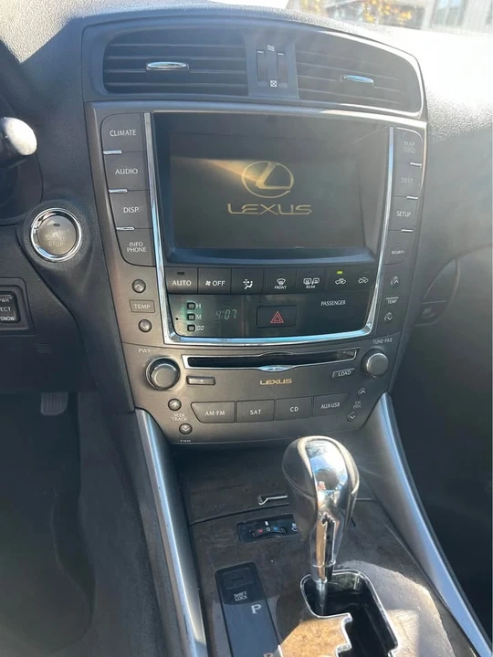 2010 Lexus IS 2nd Gen - Image 5 of 5