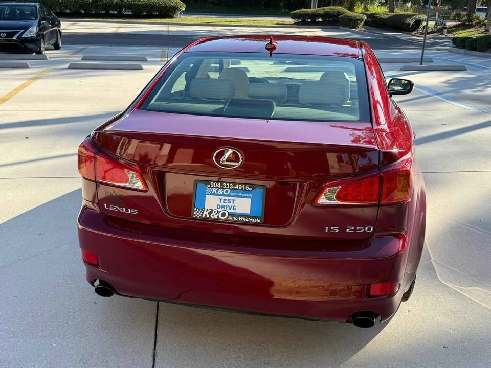 2010 Lexus IS 2nd Gen - Image 6 of 20