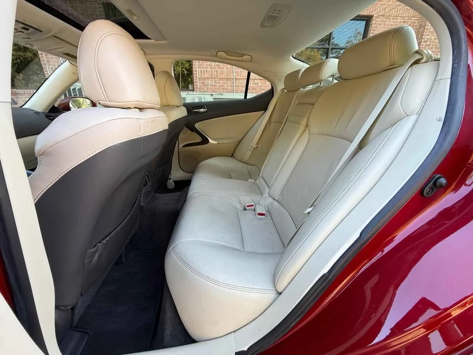 2010 Lexus IS 2nd Gen - Image 13 of 20