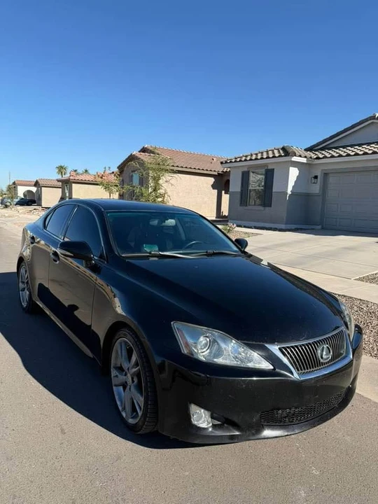 2010 Lexus IS 2nd Gen - Image 6 of 19