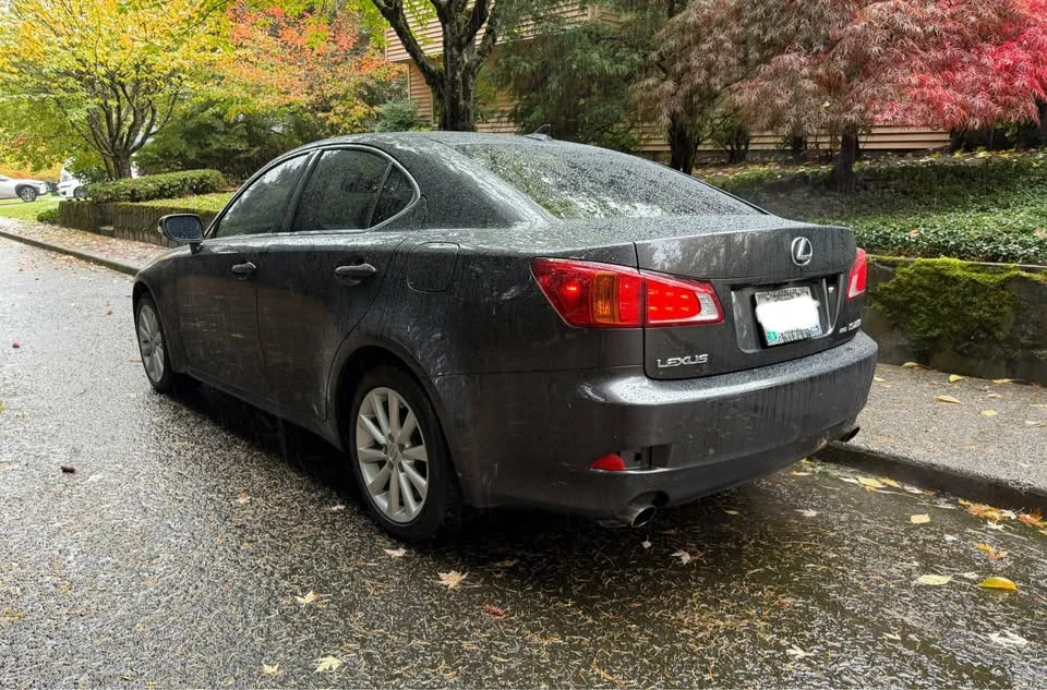 2010 Lexus IS 2nd Gen - Image 7 of 14