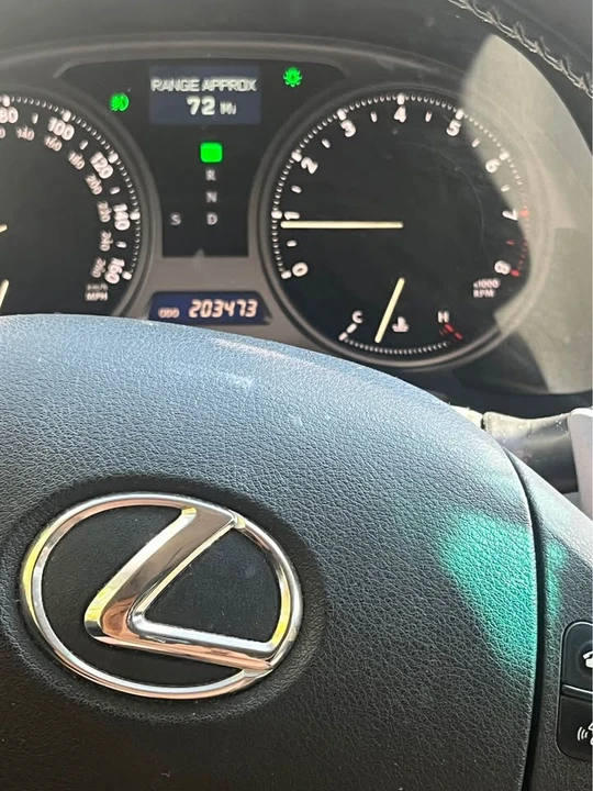 2010 Lexus IS 2nd Gen - Image 3 of 5