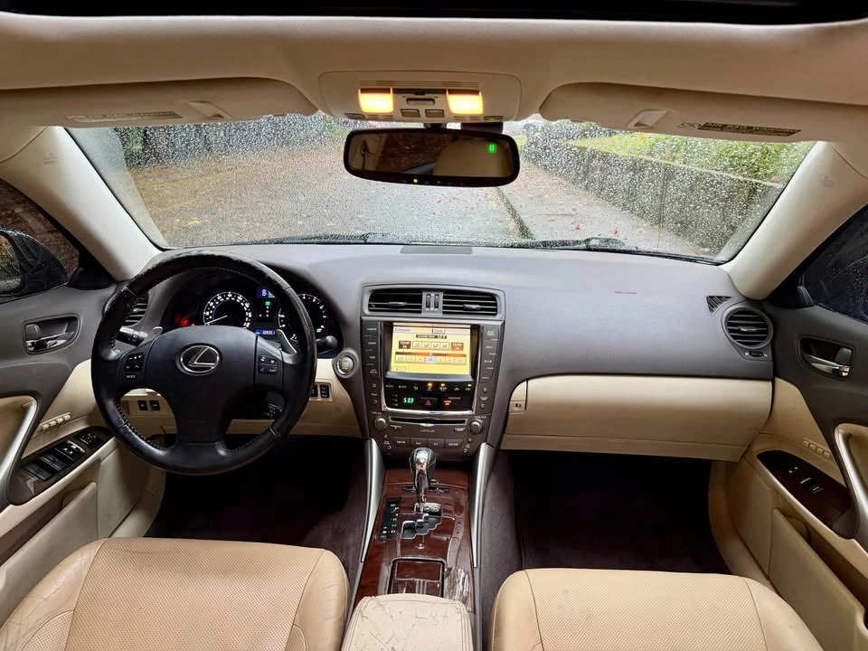 2010 Lexus IS 2nd Gen - Image 12 of 14