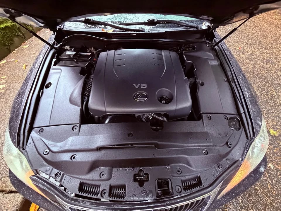 2010 Lexus IS 2nd Gen - Image 14 of 14