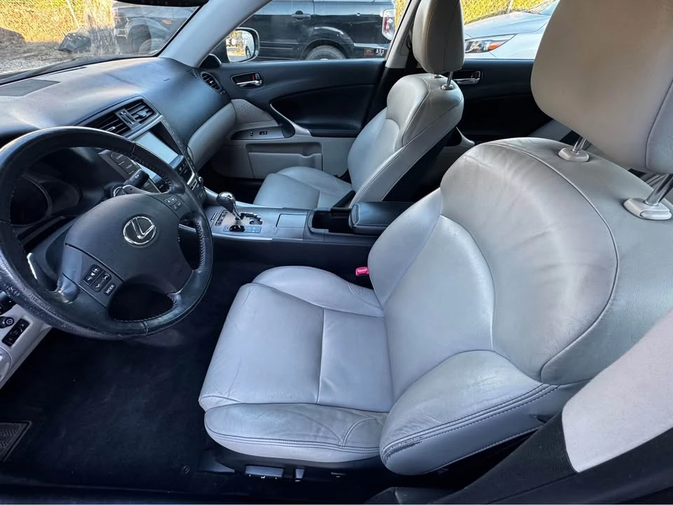 2010 Lexus IS 2nd Gen - Image 8 of 8