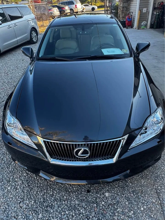 2010 Lexus IS 2nd Gen - Image 2 of 8