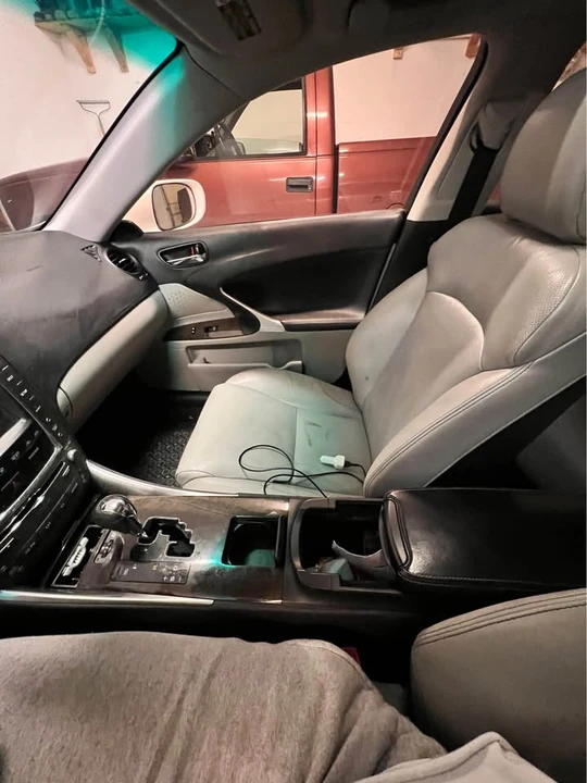 2010 Lexus IS 2nd Gen - Image 7 of 13