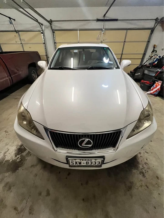 2010 Lexus IS 2nd Gen - Image 5 of 13