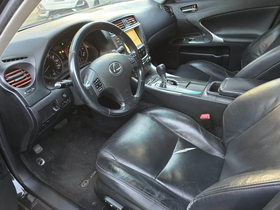 2010 Lexus IS 2nd Gen - Image 7 of 8