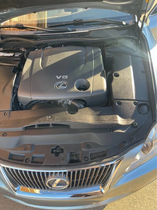 2010 Lexus IS 2nd Gen - Image 5 of 5