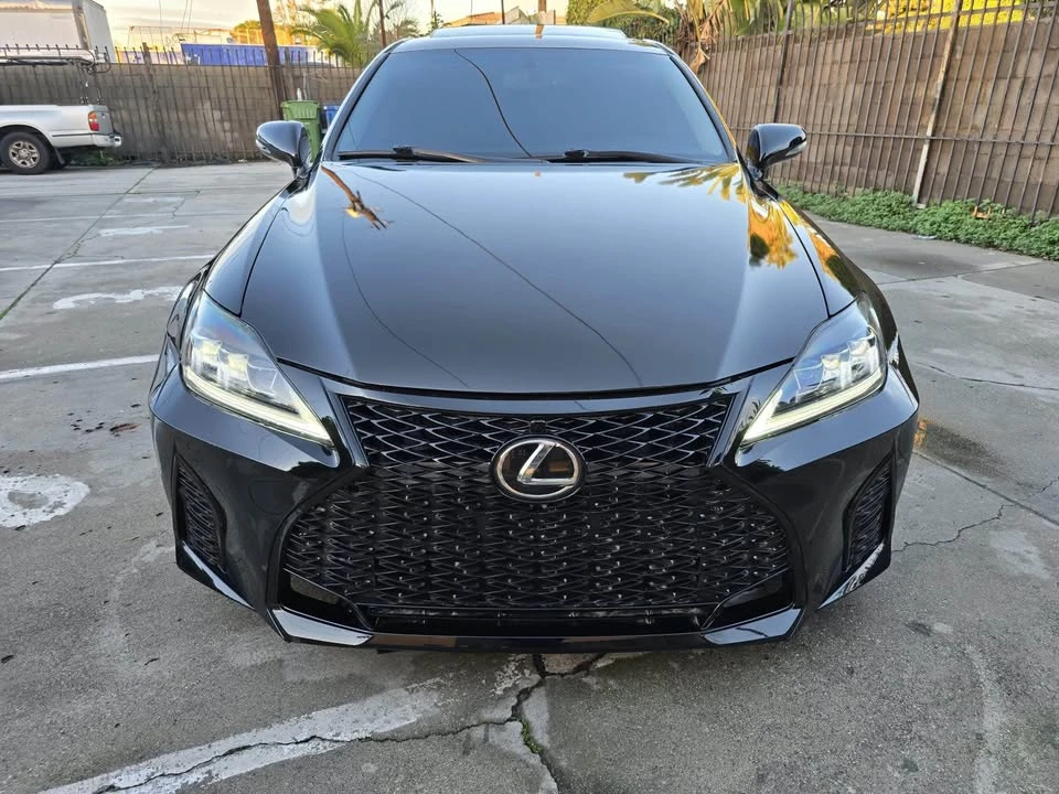 2010 Lexus IS 2nd Gen - Image 3 of 8