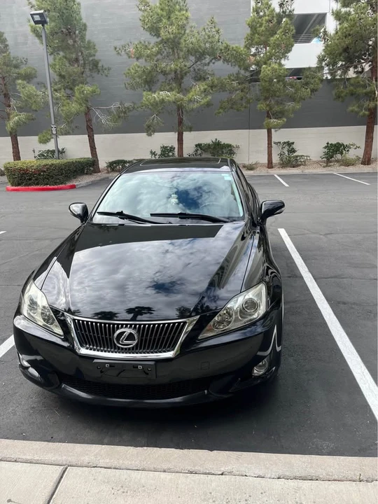 2010 Lexus IS 2nd Gen - Image 14 of 20