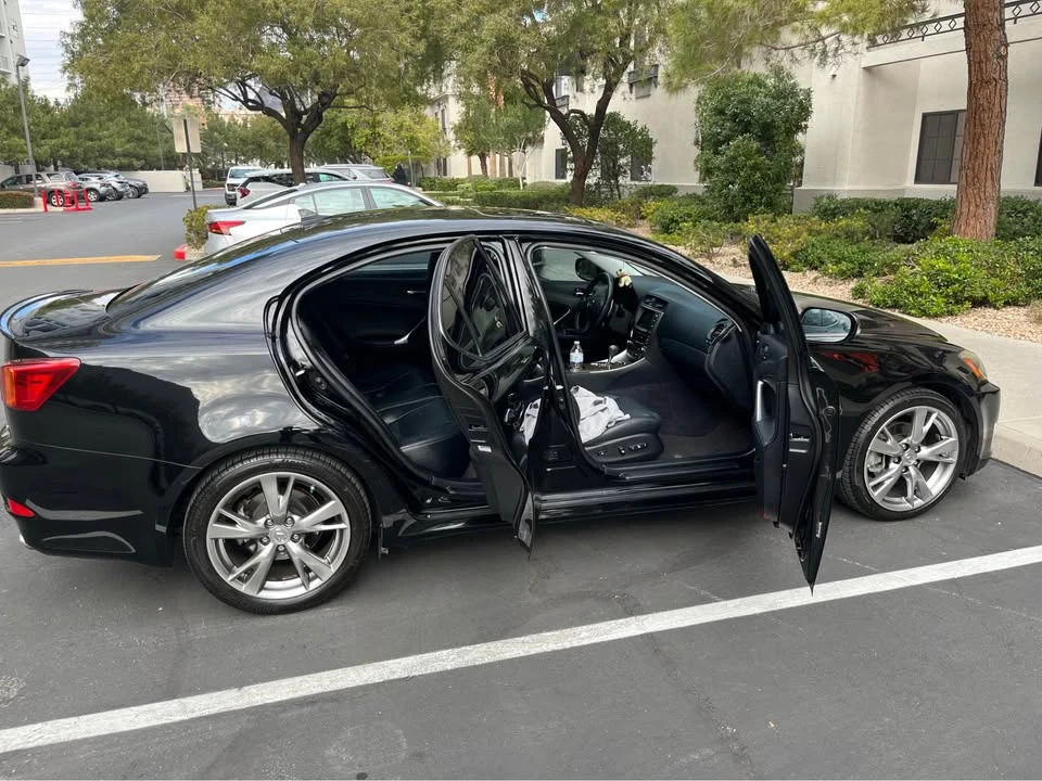 2010 Lexus IS 2nd Gen - Image 4 of 20