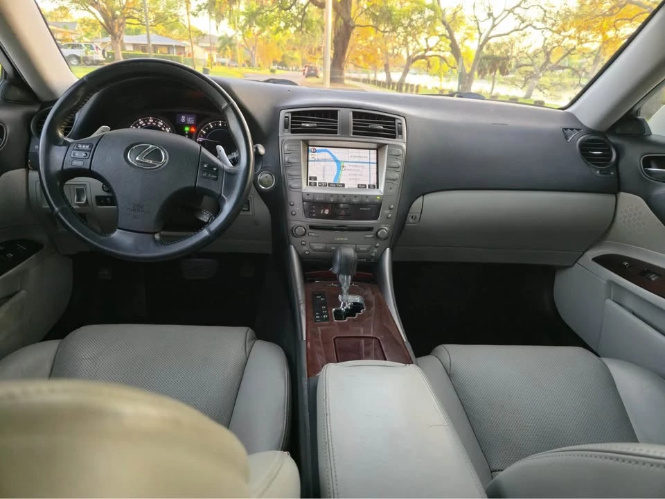 2010 Lexus IS 2nd Gen - Image 6 of 9