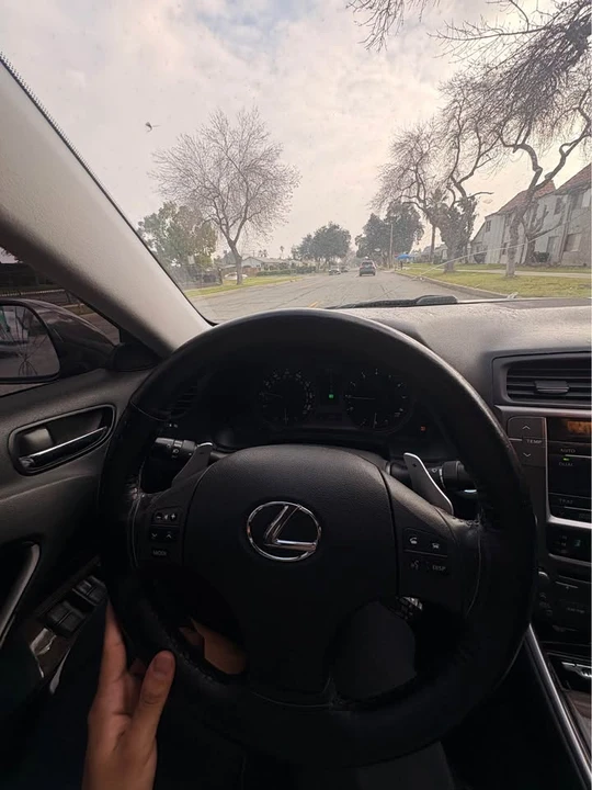 2010 Lexus IS 2nd Gen - Image 7 of 7