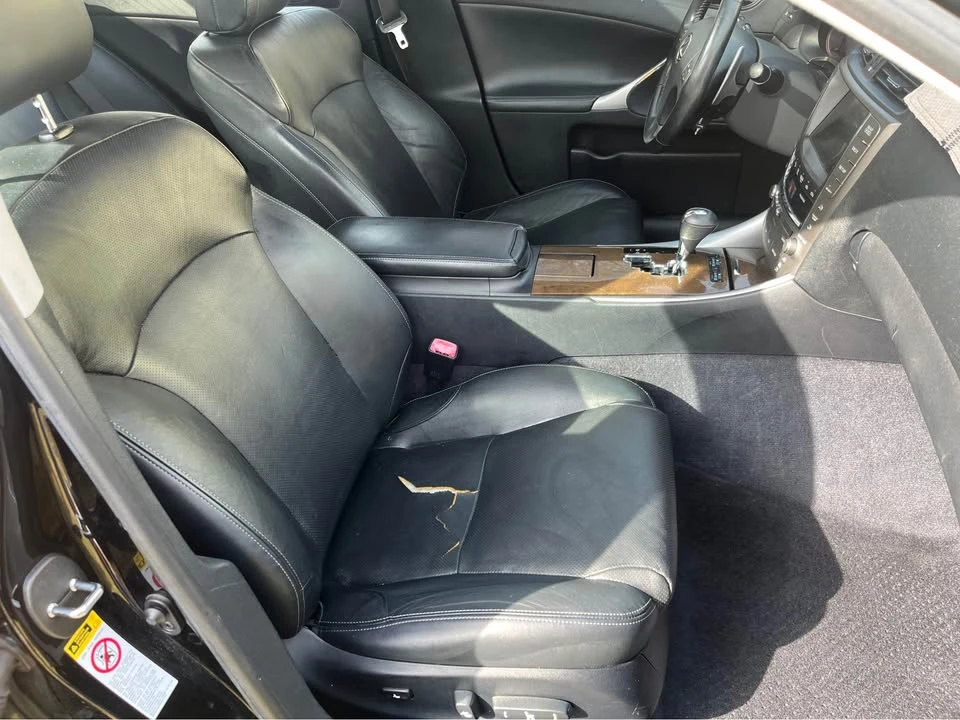 2010 Lexus IS 2nd Gen - Image 7 of 11