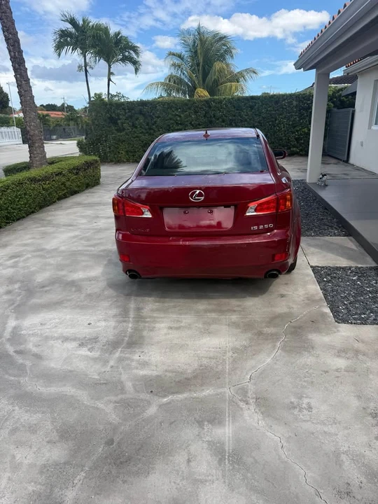2010 Lexus IS 2nd Gen - Image 5 of 5