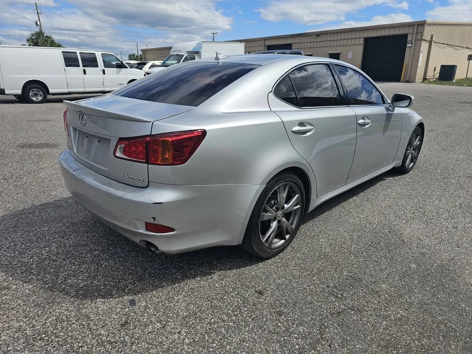 2010 Lexus IS 2nd Gen - Image 6 of 11