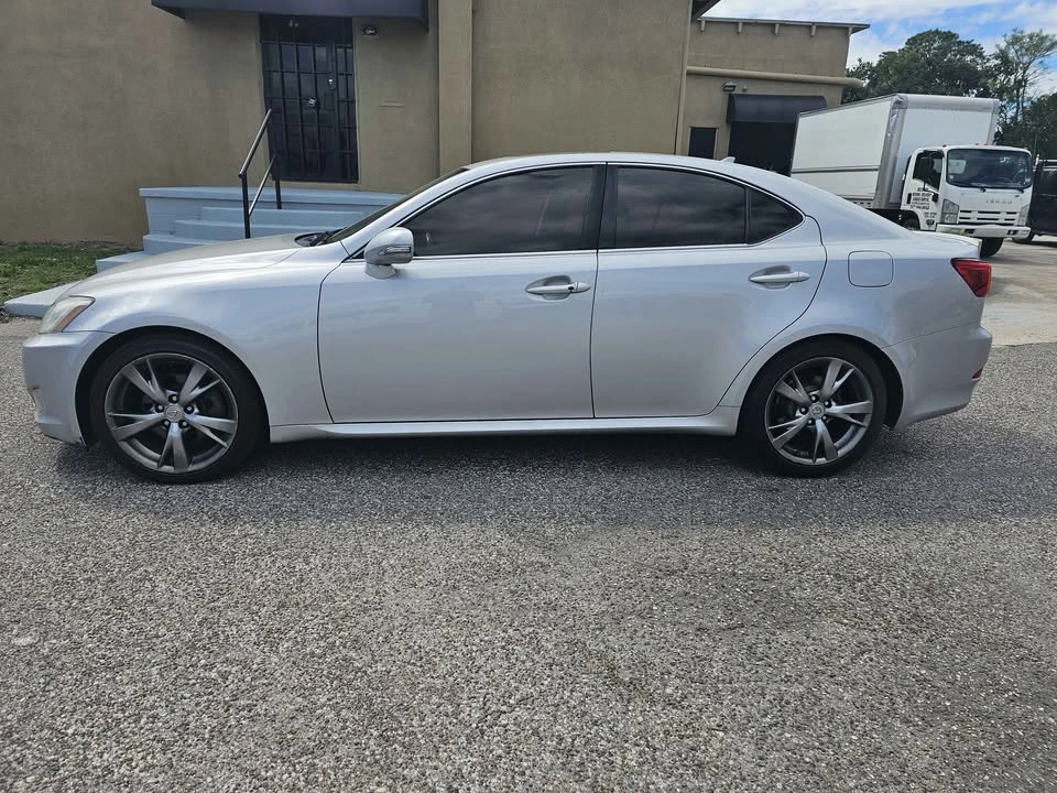 2010 Lexus IS 2nd Gen - Image 3 of 11