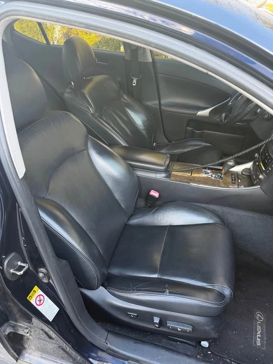 2010 Lexus IS 2nd Gen - Image 3 of 12