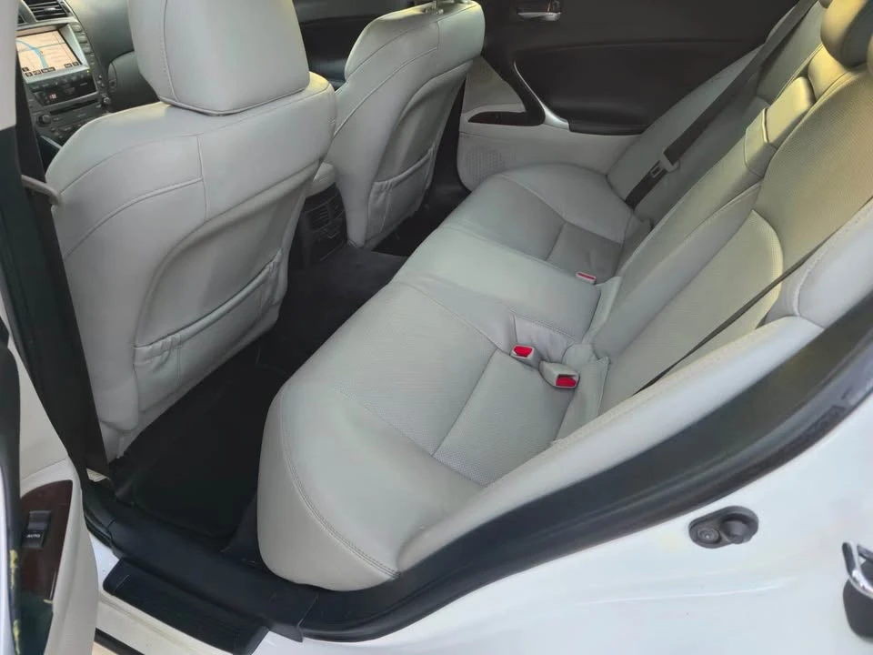 2010 Lexus IS 2nd Gen - Image 8 of 9