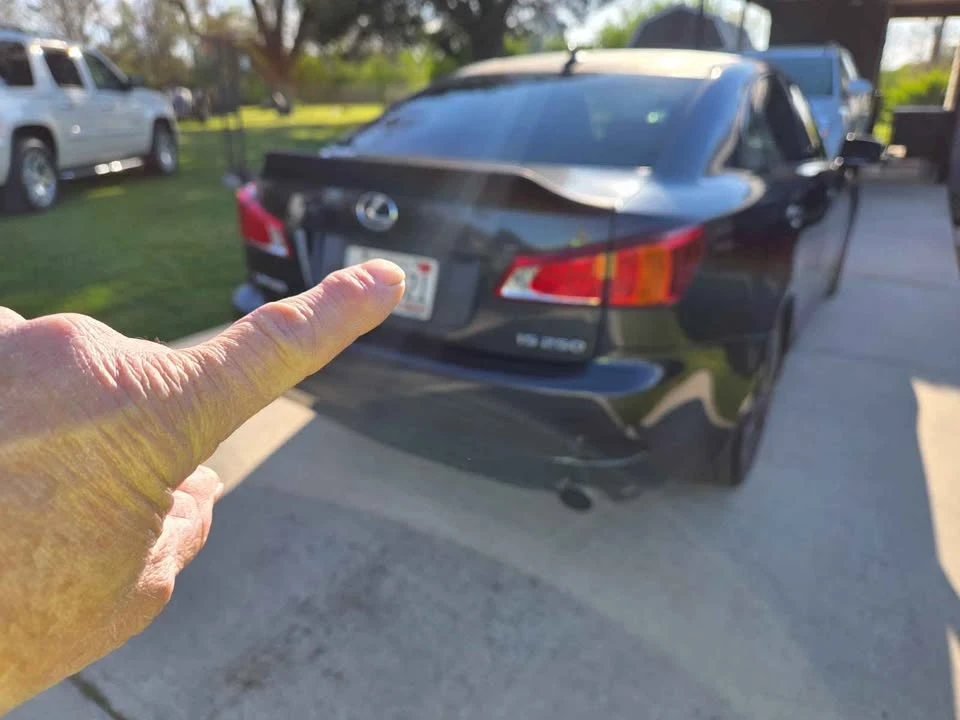 2010 Lexus IS 2nd Gen - Image 4 of 9