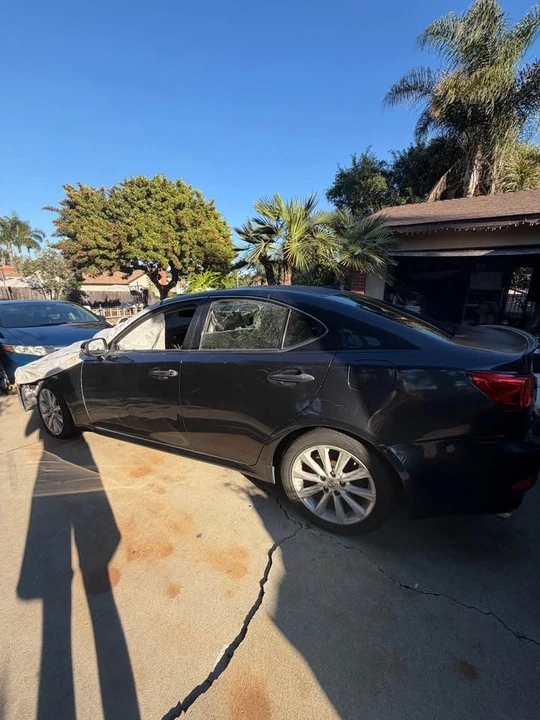 2010 Lexus IS 2nd Gen - Image 3 of 7