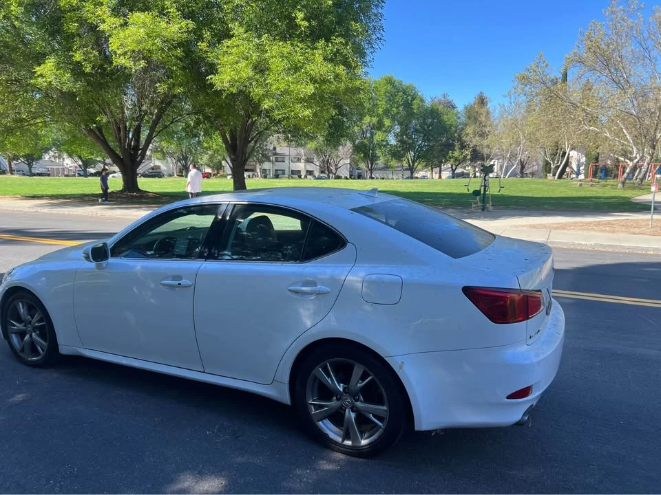2010 Lexus IS 2nd Gen - Image 3 of 7