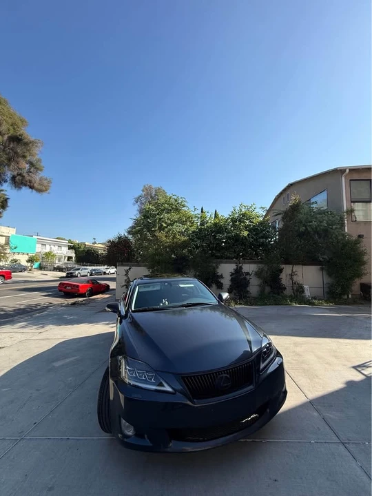 2010 Lexus IS 2nd Gen - Image 3 of 13
