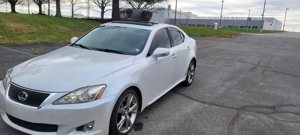 2010 Lexus IS 2nd Gen - Image 2 of 6