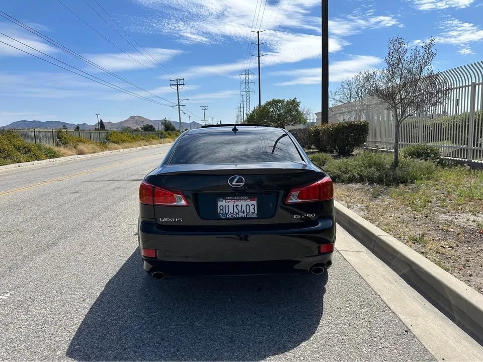 2010 Lexus IS 2nd Gen - Image 7 of 16