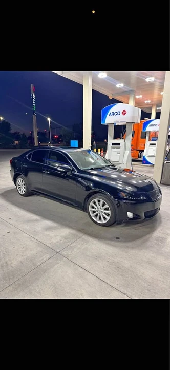 2010 Lexus IS 2nd Gen - Image 2 of 11