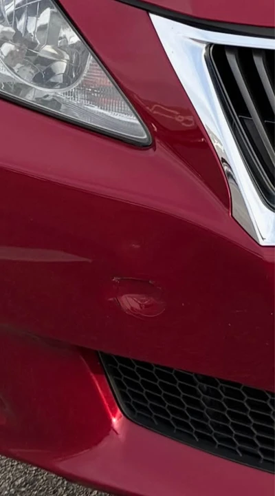 2010 Lexus IS 2nd Gen - Image 5 of 12