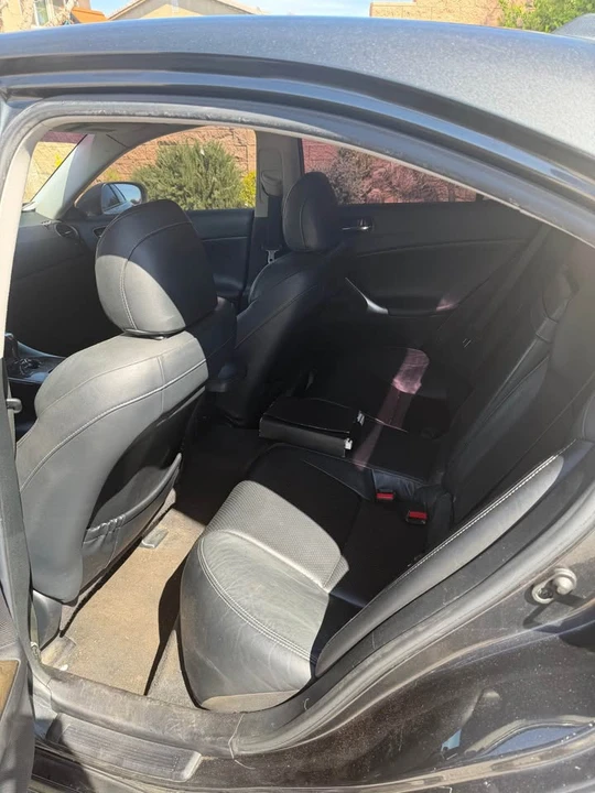 2010 Lexus IS 2nd Gen - Image 7 of 11