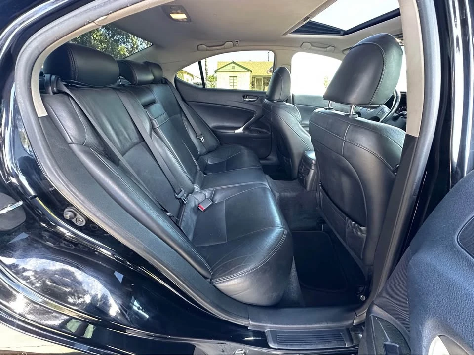 2010 Lexus IS 2nd Gen - Image 15 of 16
