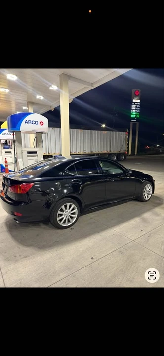2010 Lexus IS 2nd Gen - Image 3 of 11
