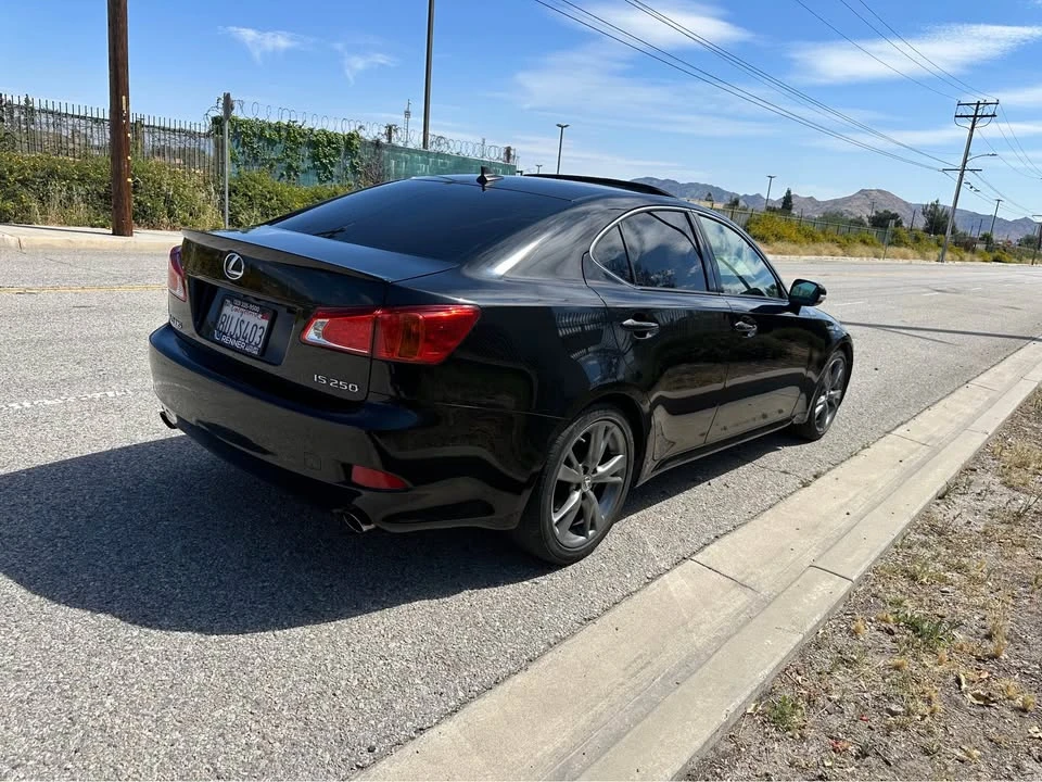 2010 Lexus IS 2nd Gen - Image 6 of 16