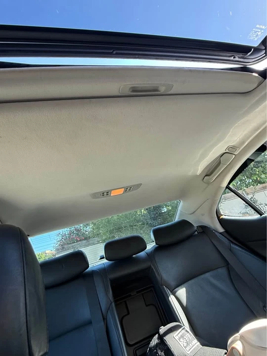 2010 Lexus IS 2nd Gen - Image 12 of 13
