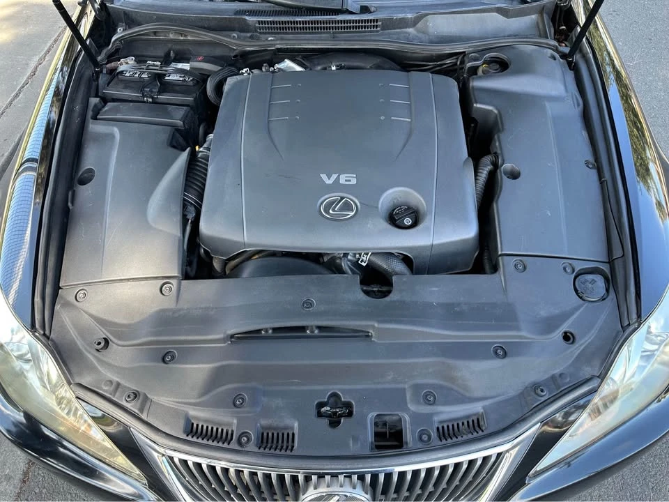 2010 Lexus IS 2nd Gen - Image 16 of 16