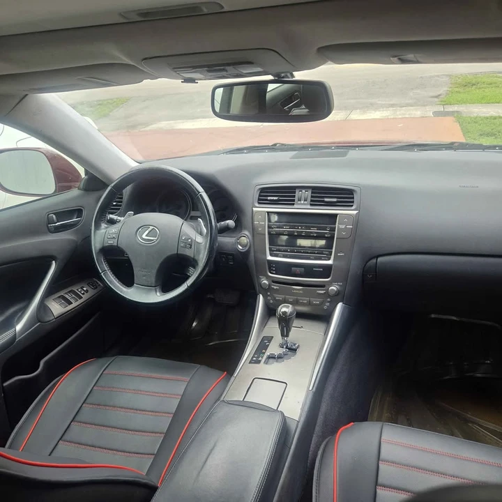 2010 Lexus IS 2nd Gen - Image 6 of 10
