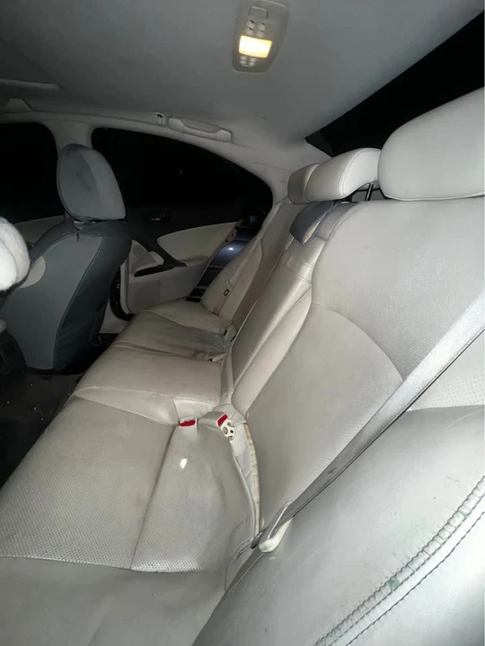 2010 Lexus IS 2nd Gen - Image 6 of 14