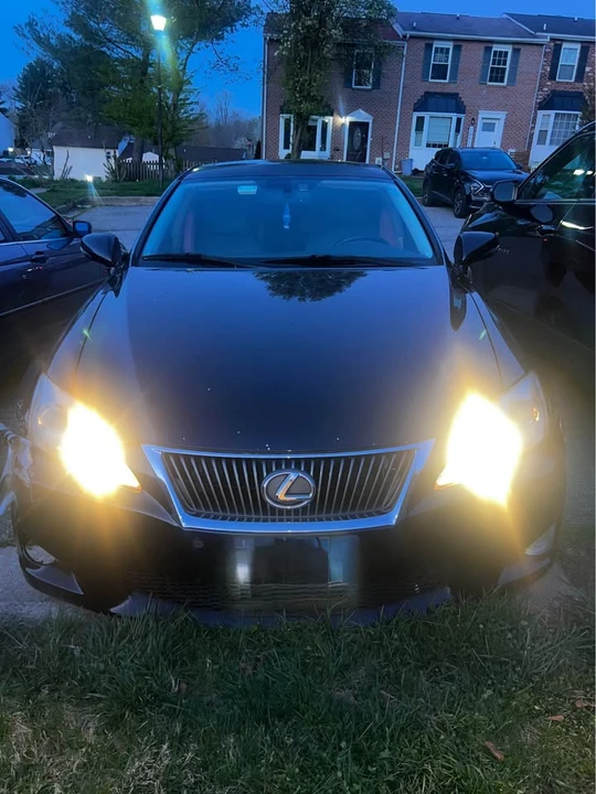 2010 Lexus IS 2nd Gen - Image 12 of 14