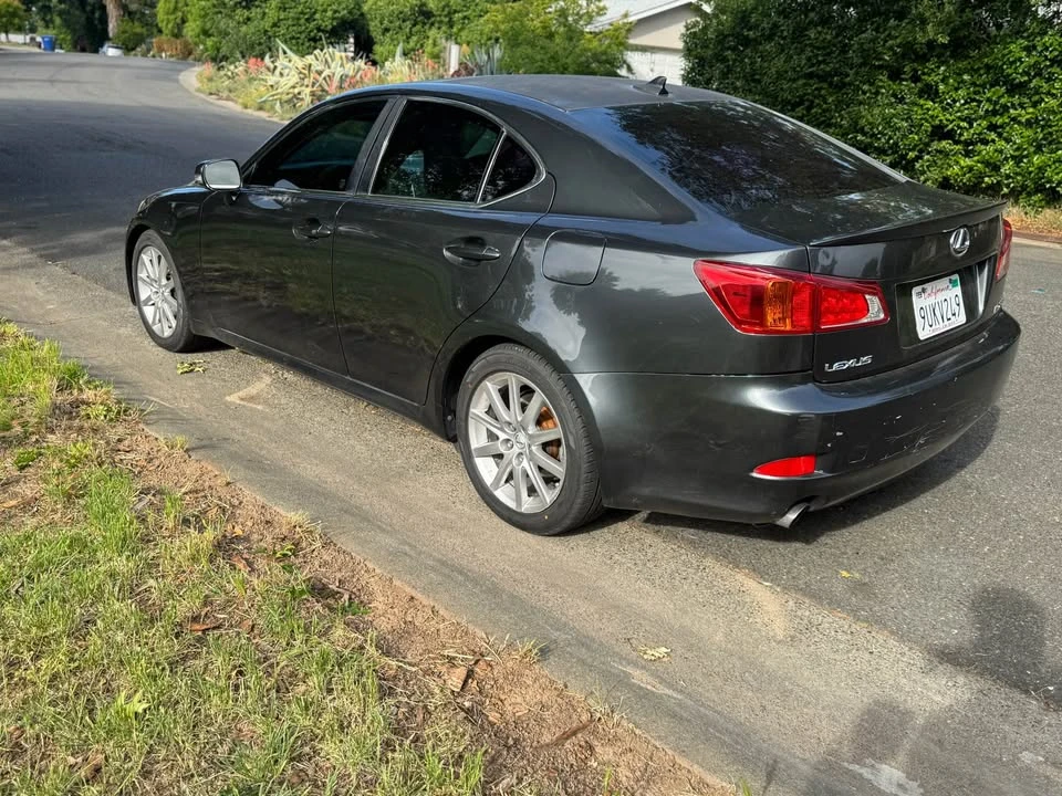 2010 Lexus IS 2nd Gen - Image 3 of 17