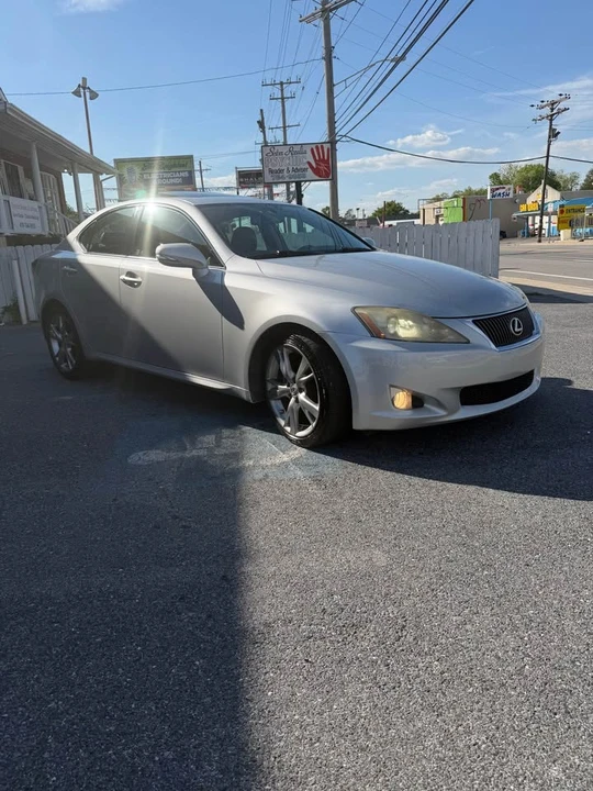 2010 Lexus IS 2nd Gen - Image 3 of 17