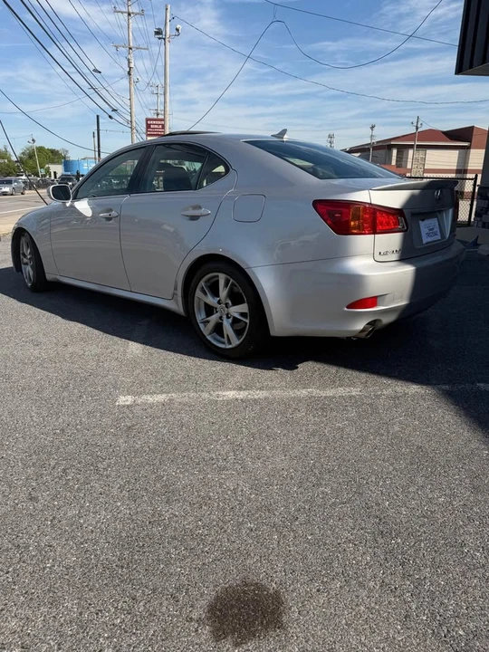 2010 Lexus IS 2nd Gen - Image 8 of 17