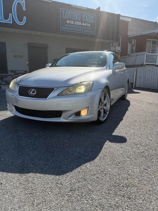 2010 Lexus IS 2nd Gen - Image 2 of 17